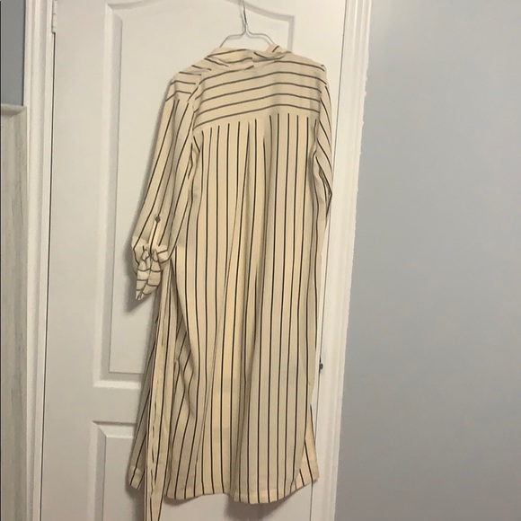 Cardigan - Picture 2 of 2